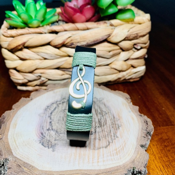 🎼HOST PICK🎼 Treble Clef Black Leather and Moss Green Cord Bracelet, with Brass - Picture 2 of 13